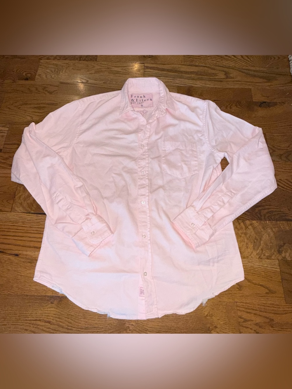 Frank & Eileen. Luke Oversized Distressed Button Down. Pink. Size XS. - Picture 3 of 12